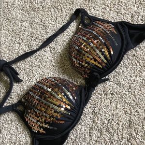 Victoria’s Secret bikini top